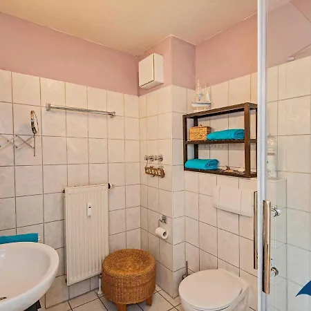 Апартаменты Ferienvilla Waldstrasse Whg 07